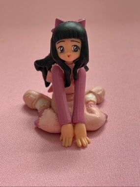 Cute Pink Anime Cardcaptors Figurine Sitting Pose